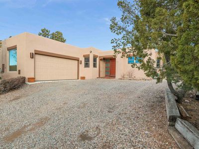 308 Calle Estado, Santa Fe, NM, 87501
