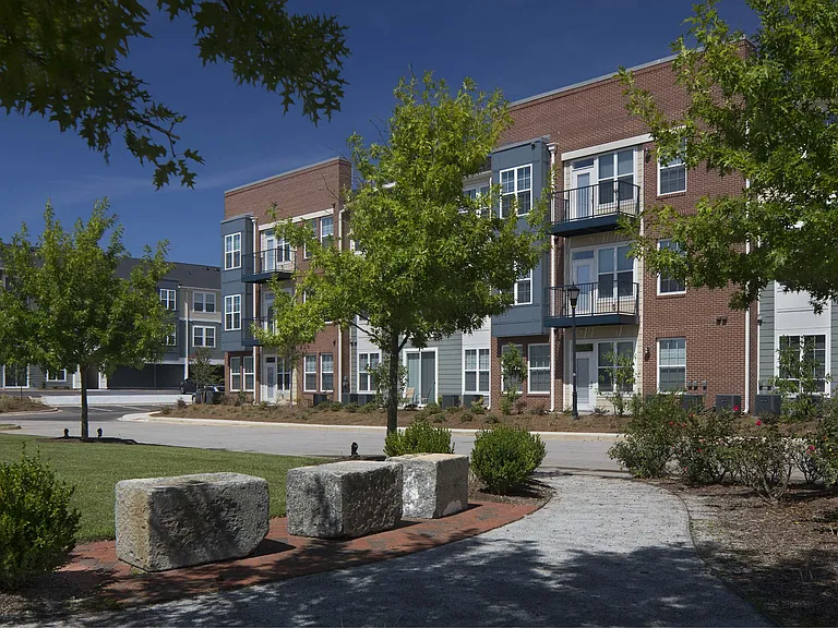 Canalside Lofts — Photo 25