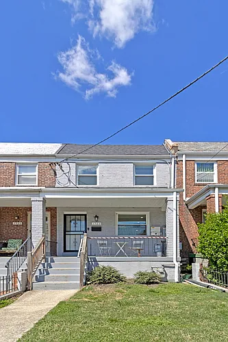1328 Downing St NE Photo 1