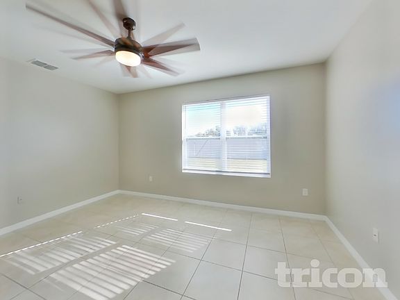 2nd image of 316 Harbour Way