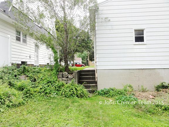 5th image of 730 Bristol Ave NW