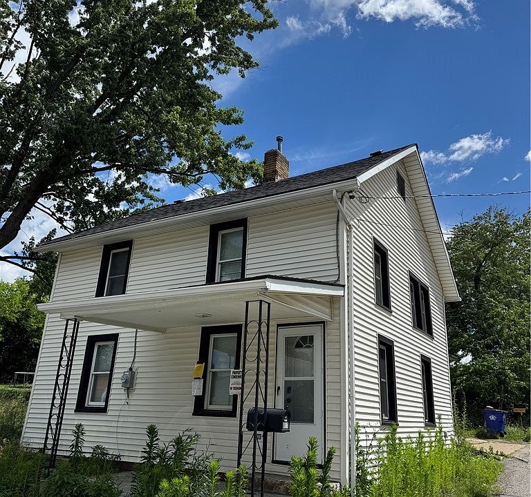 1st image of 817 Ashbaugh Ln