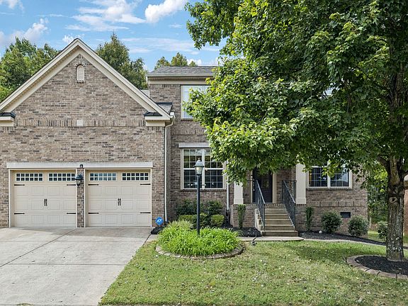 3rd image of 1309 Avery Park Ln