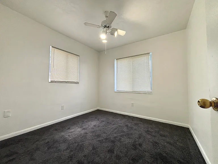 3645 NW 195th Ter — Photo 4
