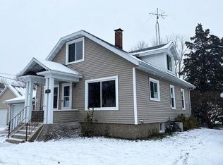108 Pierce St, Randolph, WI 53956