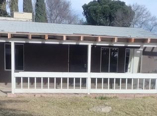 10007 Glenn St, Bakersfield, CA 93312