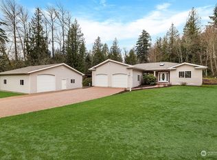 17822 E Spring Lake Dr SE, Renton, WA 98058