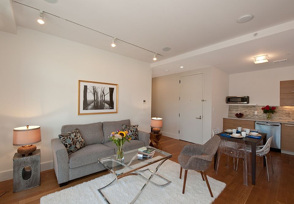 1st image of 301 Sullivan Pl APT 3C