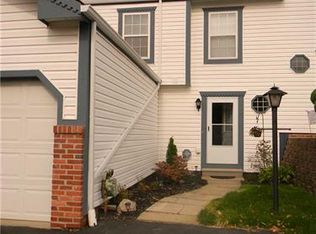 1405 Yorktowne Dr, Lawrence, PA