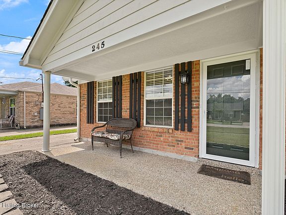 4th image of 245 Big Oaks Dr
