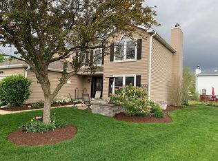 269 Green Mountain Dr, Bolingbrook, IL 60440