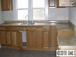 2nd image of 809 Park Dr