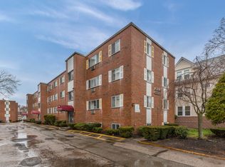 545 Adams St UNIT 12, Dorchester, MA 02122