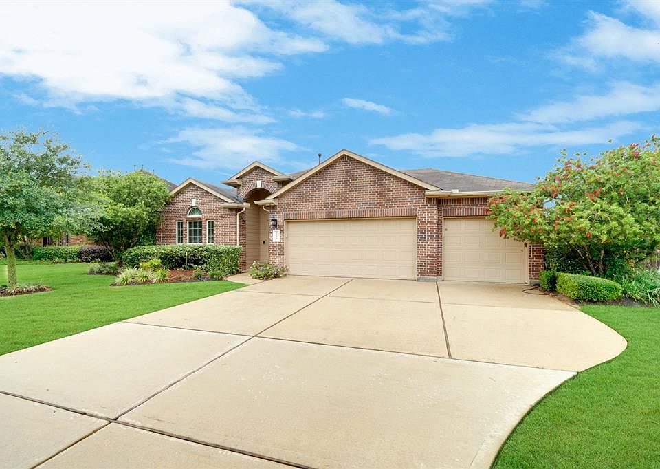 1st image of 2130 Antler Trails Dr