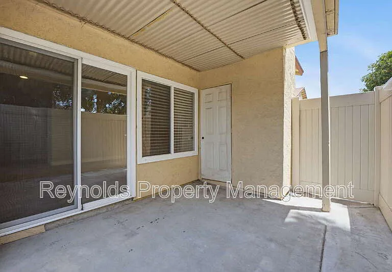 633 R Ave #35 — Photo 20