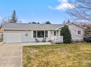 248 3rd St SW, Blooming Prairie, MN 55917