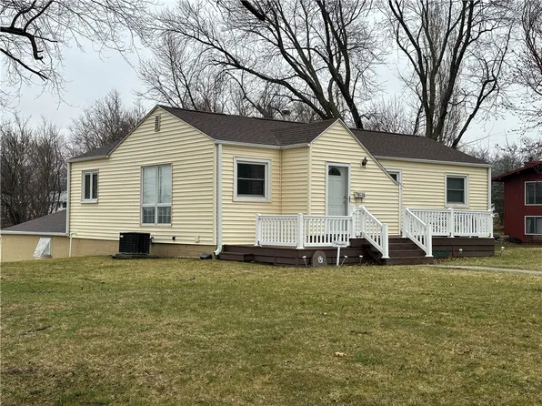 1505 Lake Ave, Creston, IA 50801