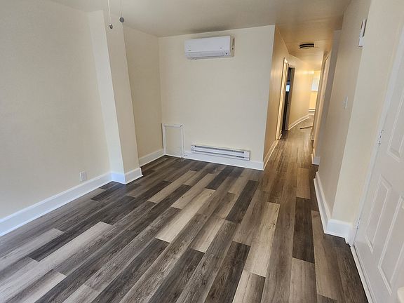 3rd image of 6747 Guyer Ave #A