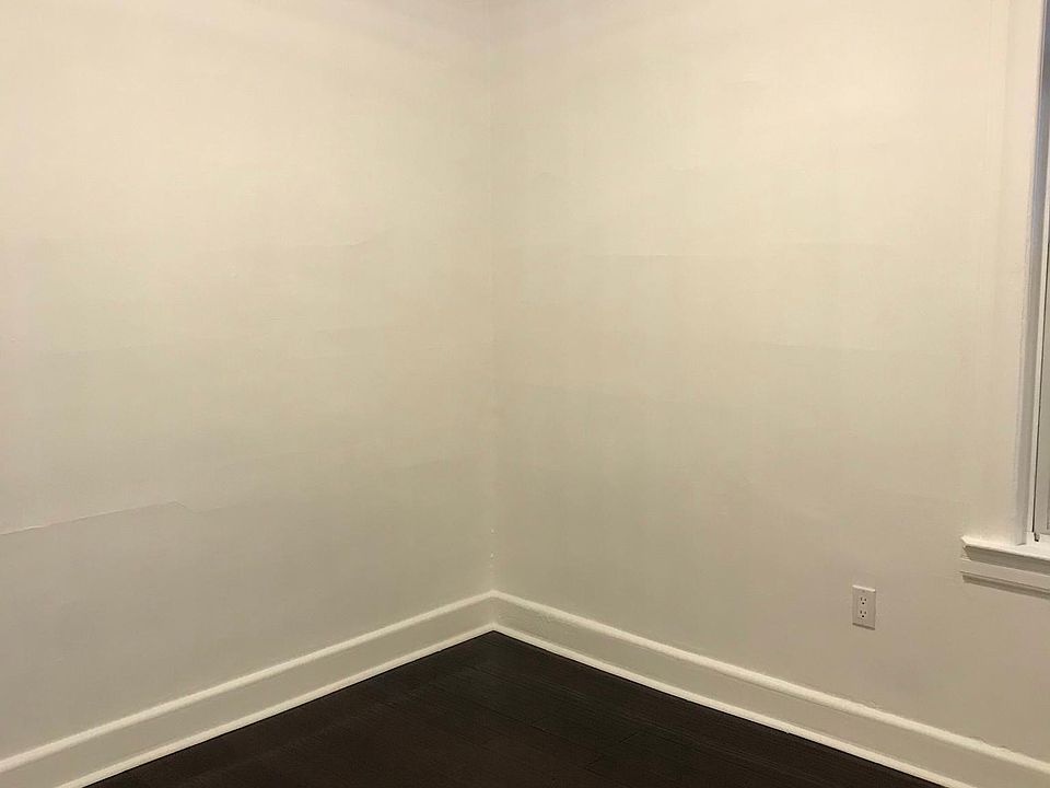 1st image of 12317 11th Ave #2FL