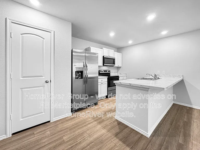 408 Jacks Pl — Photo 3