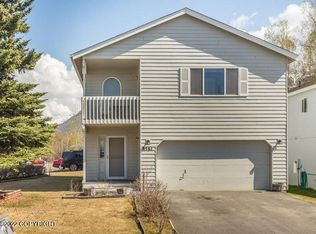 8561 Cross Pointe Loop, Anchorage, AK 99519