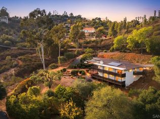 863 Via Rancho Pkwy, Escondido, CA 92029