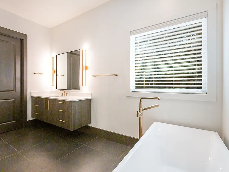 2405 Trenton Park Ln — Photo 26
