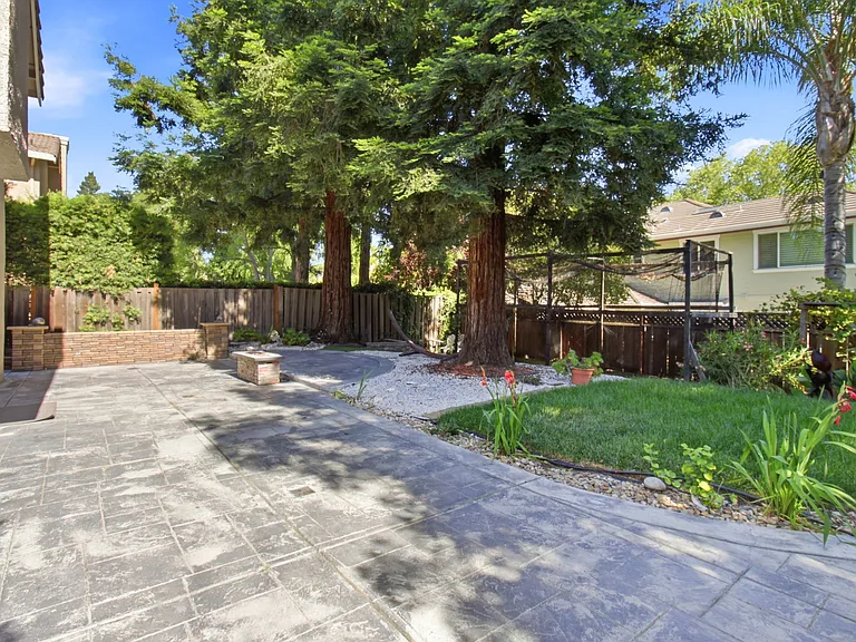 3480 Shadow Creek Dr — Photo 28