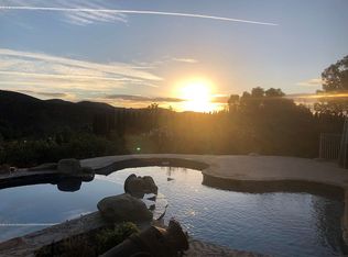 1462 Rambling Rd, Simi Valley, CA 93065