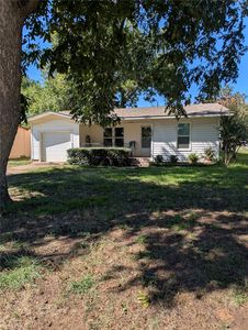 821 Austin Rd, Graham, TX, 76450