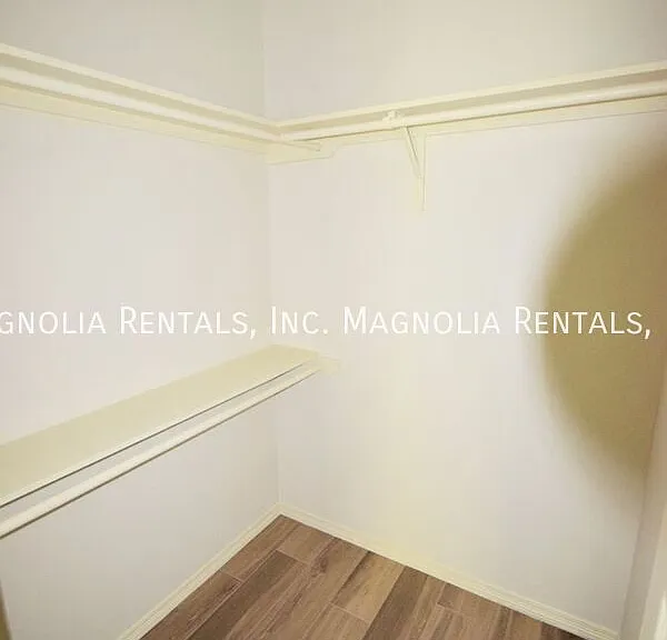 4005 Hawthorne Ave #4 — Photo 11