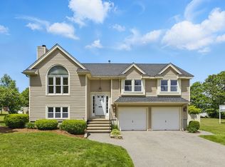 25 Sandra Rd, Peabody, MA 01960