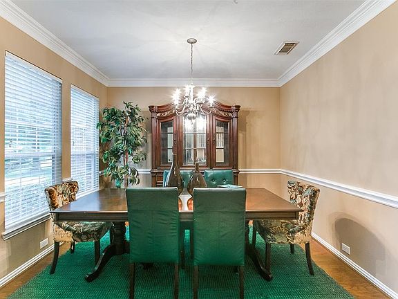 5th image of 13123 Oakwood Manor Dr