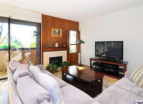 5th image of 700 S Lake Ave APT 321
