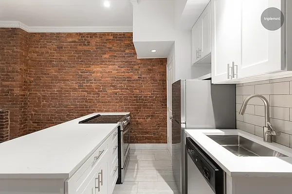 Rented by Triplemint | media 20