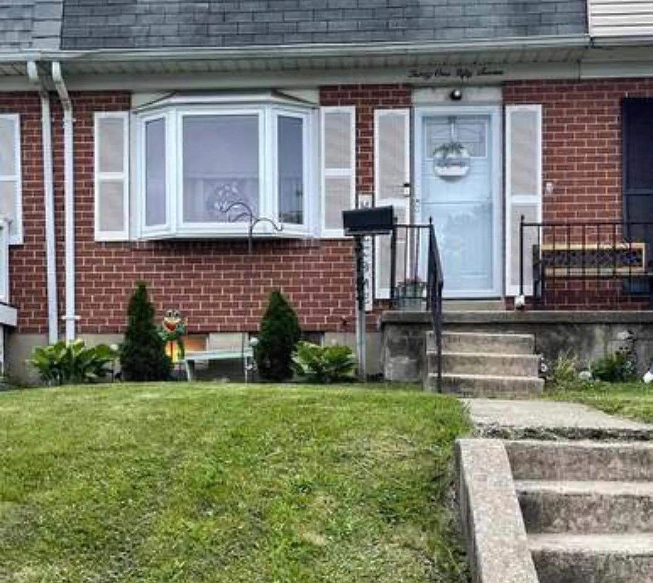3 bed, 1386 sqft, $2,500 — Photo 3
