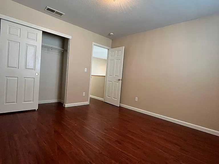 8193 Shay Cir — Photo 11