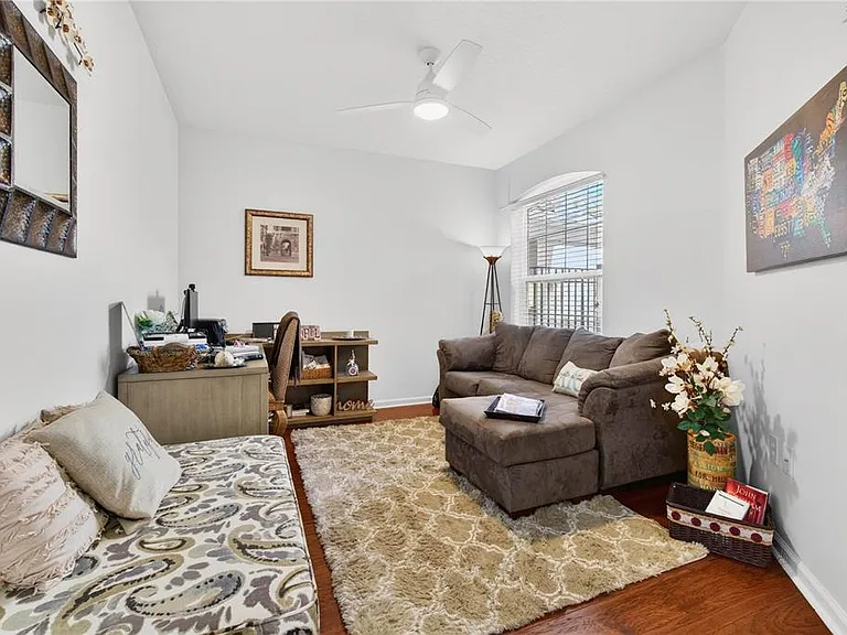 852 Lantern Way — Photo 10