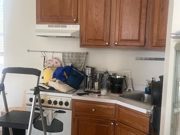1823 Fairmount Ave APT 2F, Philadelphia, PA 19130