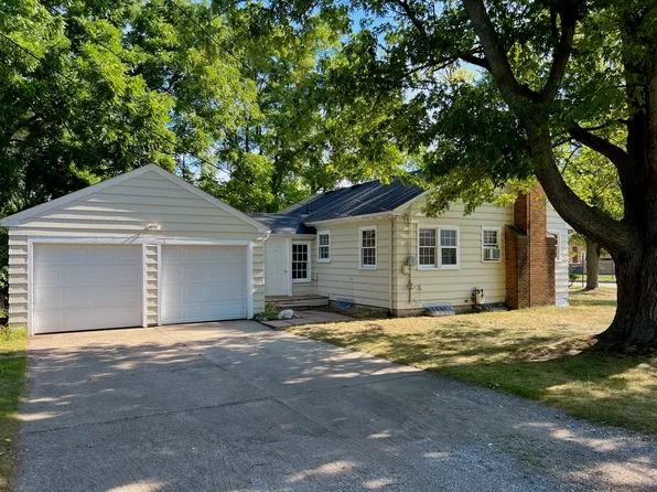 4717 Okemos Rd, Okemos, MI 48864