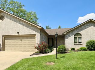 370 Castle Pines Dr, Columbus, OH 43230