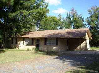 320 Click St, Ashdown, AR 71822