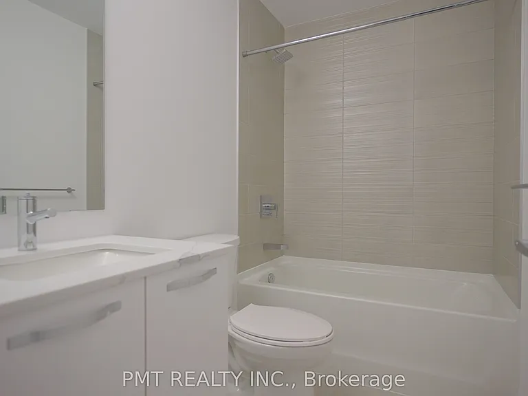 75 James St S #3101 — Photo 19