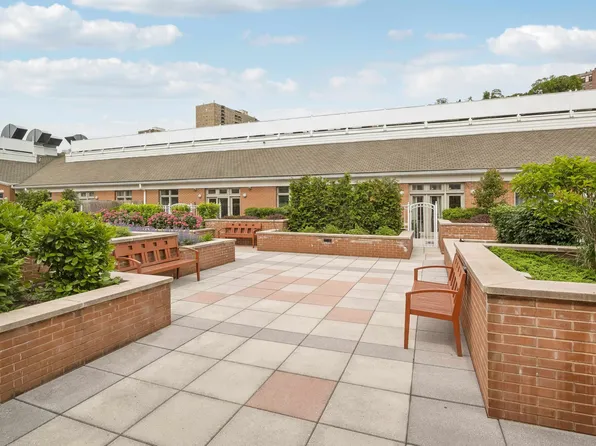 7400 River Road image 26 of 30