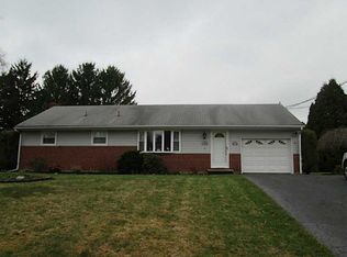 125 Elizabeth Dr, Butler, PA 16001