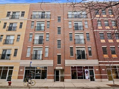 1915 W Diversey Pkwy APT 301, Chicago, IL, 60614