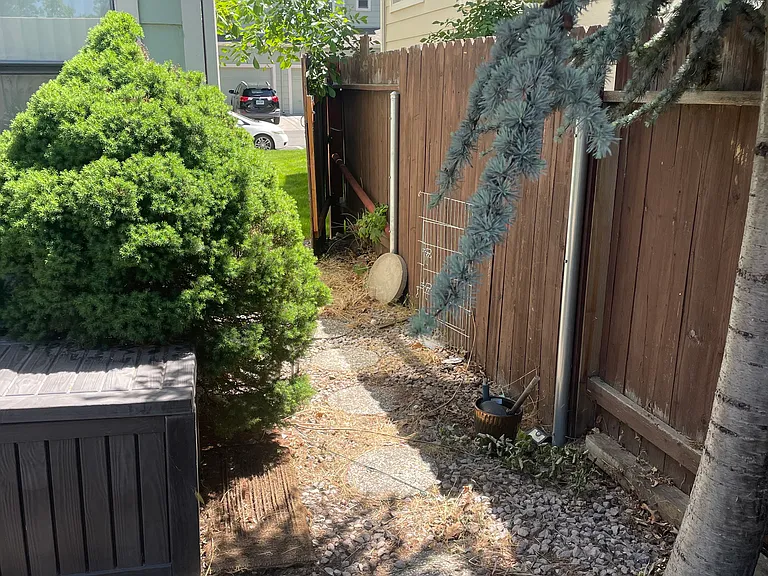 4075 Snowshoe Ln — Photo 10
