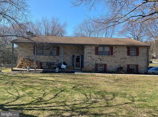 1421 W Laurelwood Rd, Pottstown, PA 19465