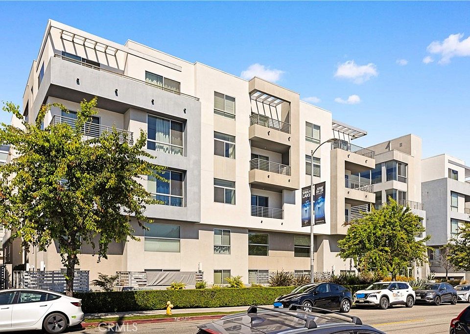 1st image of 1730 Sawtelle Blvd APT 213