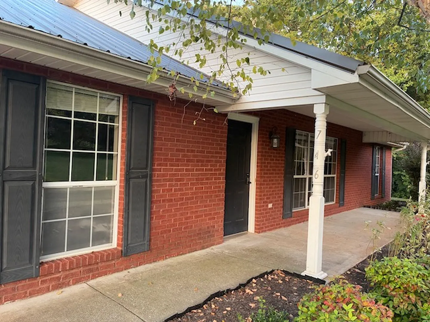 3 bed, 2.0 bath, 1600 sqft, $2,000 — Photo 4